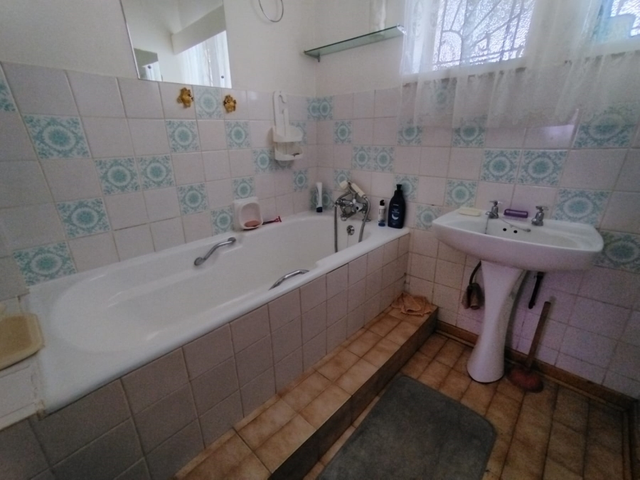 3 Bedroom Property for Sale in Beaconsfield Northern Cape